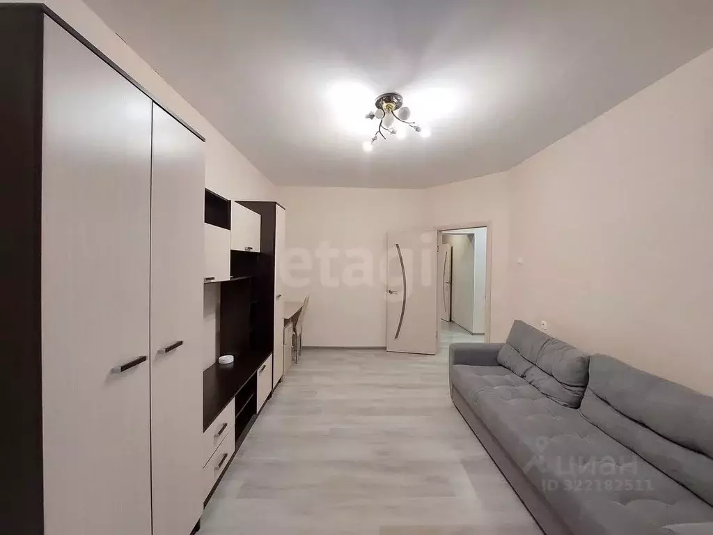 2-к кв. Архангельская область, Котлас ул. Маяковского, 16А (59.3 м) - Фото 1