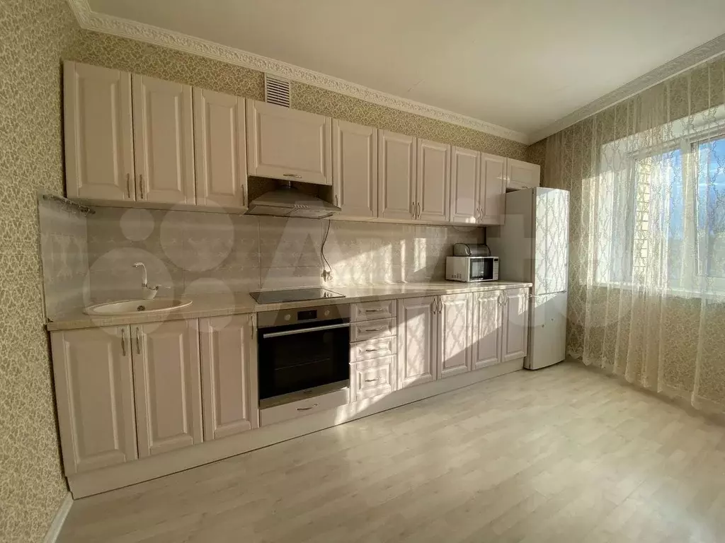 1-к. квартира, 45 м, 6/10 эт. - Фото 1