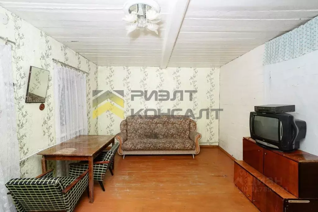Дом в Омская область, Омск ул. 10-я Рабочая, 20 (93 м) - Фото 0