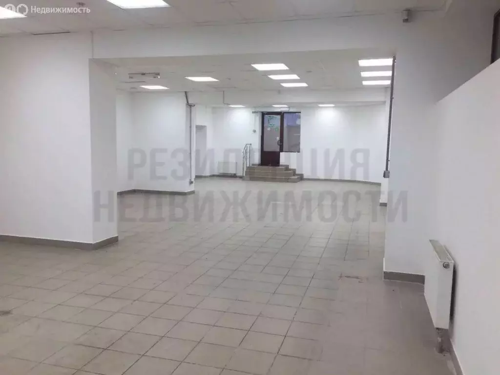 Торговая площадь (395 м) - Фото 2