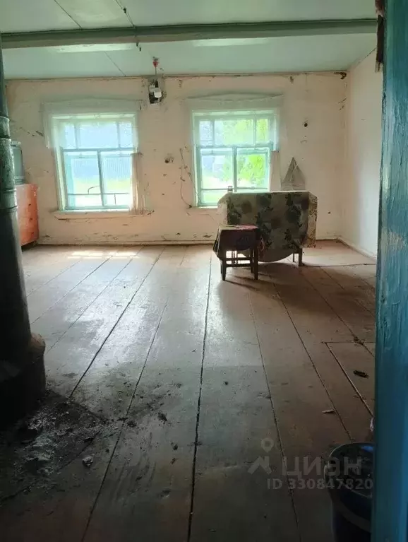 Дом в Свердловская область, Ачитский муниципальный округ, пос. ... - Фото 2