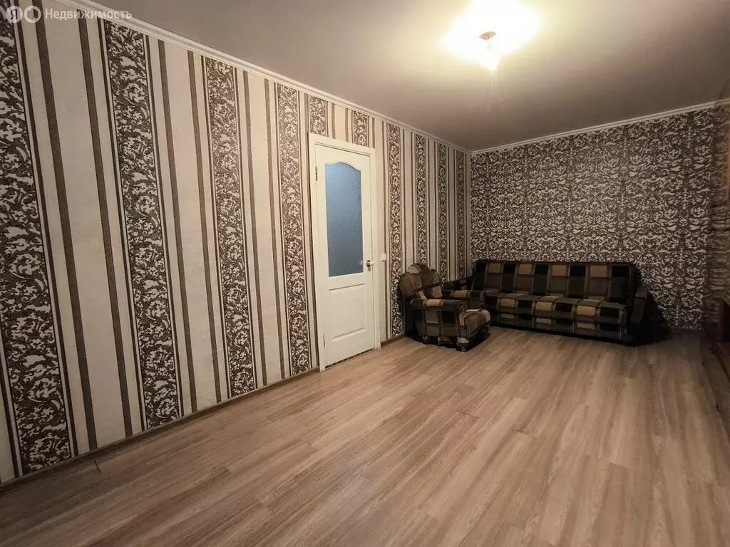 2-комнатная квартира: Курск, Центральный округ, Школьная улица, 5к15 ... - Фото 2