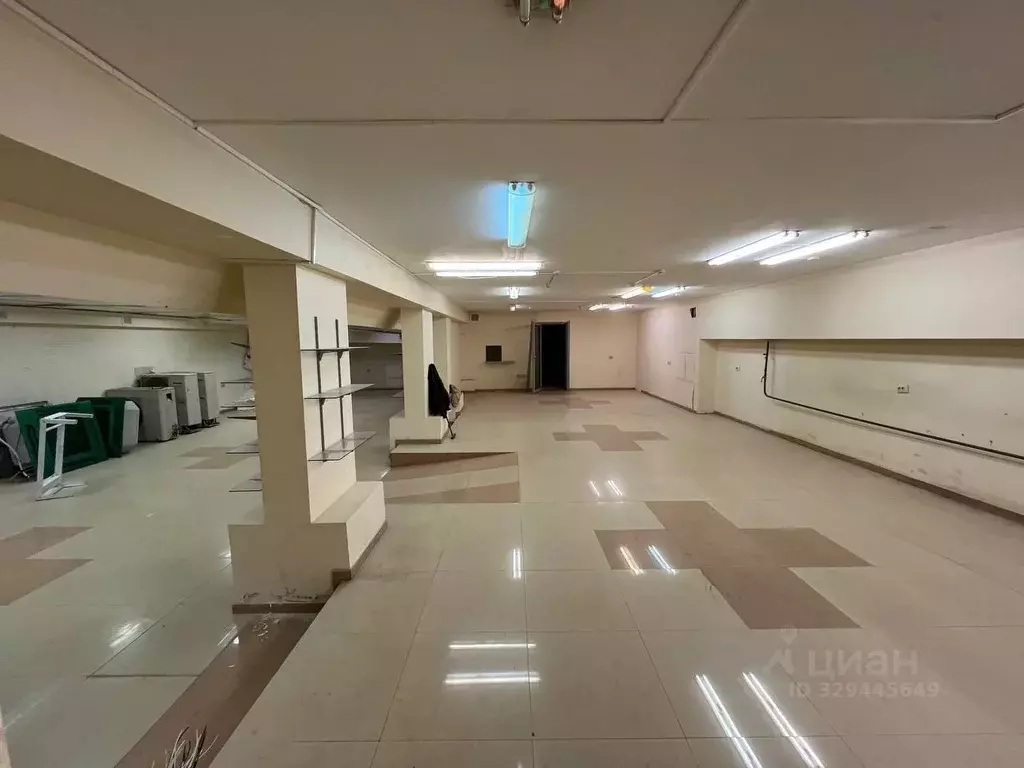 Помещение свободного назначения в Москва Гвардейская ул., 17К1 (400 м) - Фото 2