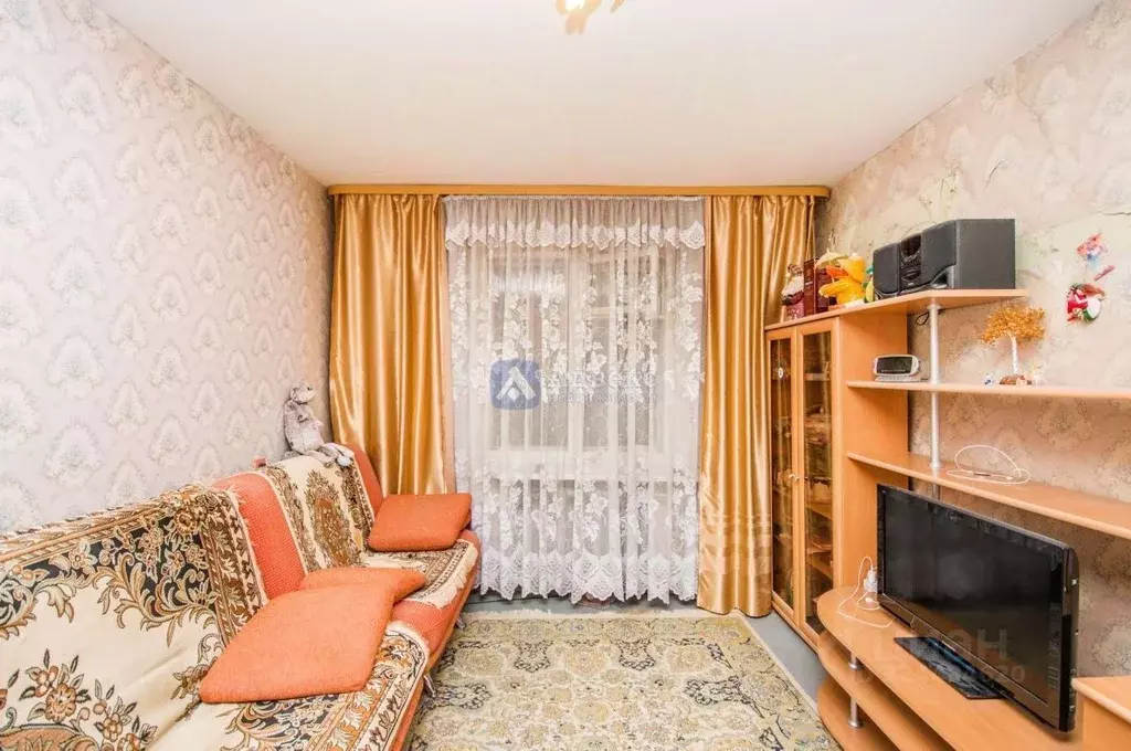 3-к кв. Тюменская область, Тюмень ул. Осипенко, 84 (66.2 м) - Фото 1