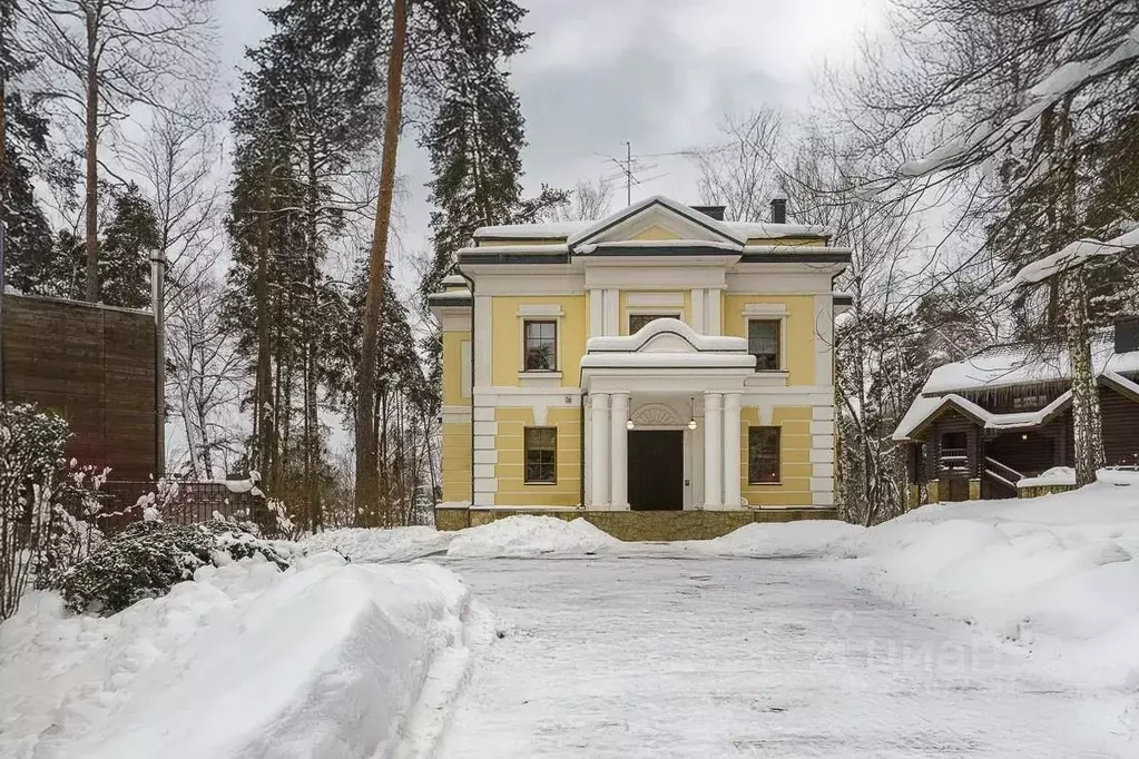 Коттедж в Московская область, Красногорск городской округ, пос. ... - Фото 1