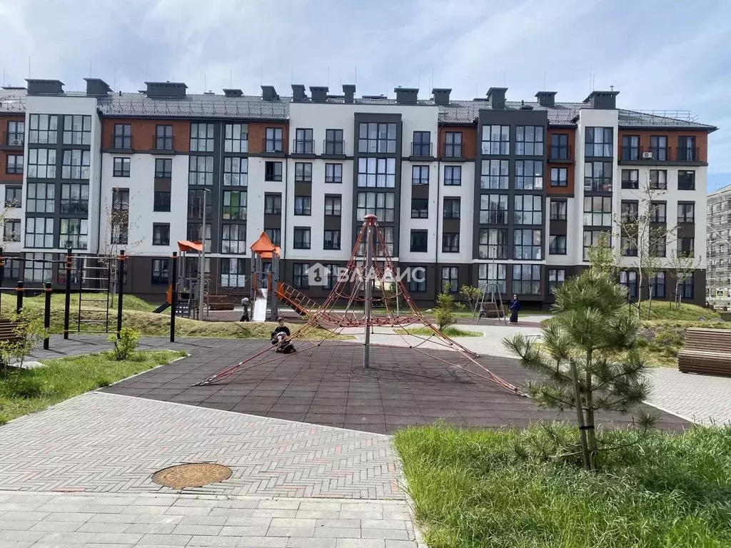 3-к кв. Калининградская область, Гурьевск ул. Лазурная, 18 (77.7 м) - Фото 1
