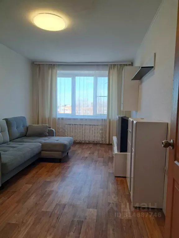 1-к кв. Чувашия, Чебоксары ул. Ленинского Комсомола, 5 (36.0 м) - Фото 1