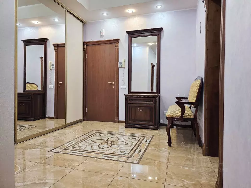 3-к кв. Нижегородская область, Нижний Новгород ул. Гоголя, 47 (130.3 ... - Фото 2