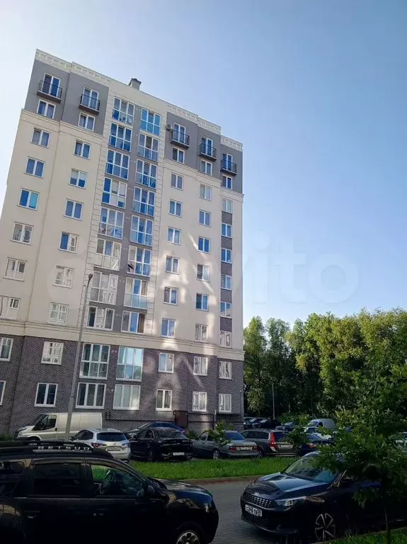 1-к. квартира, 38 м, 4/10 эт. - Фото 1