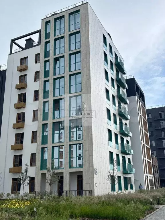 1-к. квартира, 43,3 м, 8/9 эт. - Фото 1
