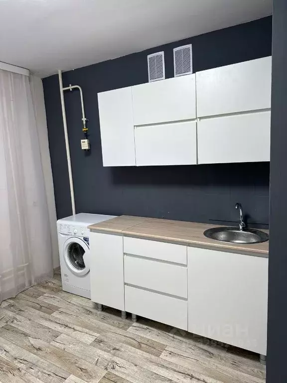 1-к кв. Пермский край, Краснокамск ул. 10-й Пятилетки, 2 (38.0 м) - Фото 1