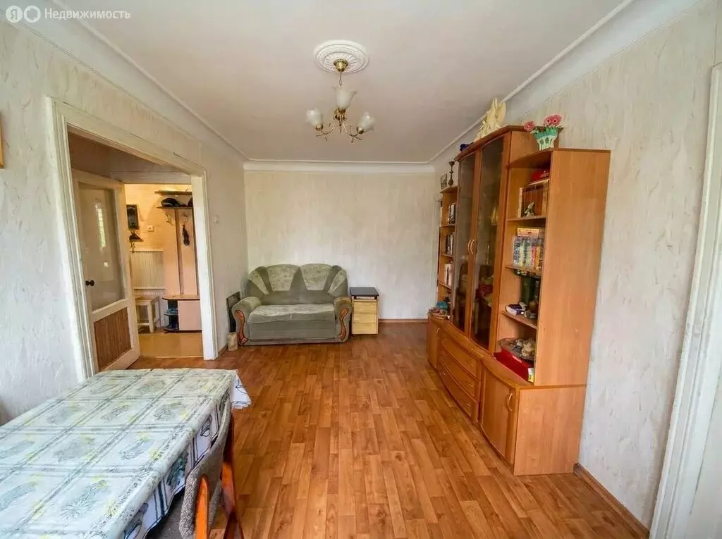 3-комнатная квартира: Шахты, улица Державина, 36 (56.4 м) - Фото 2