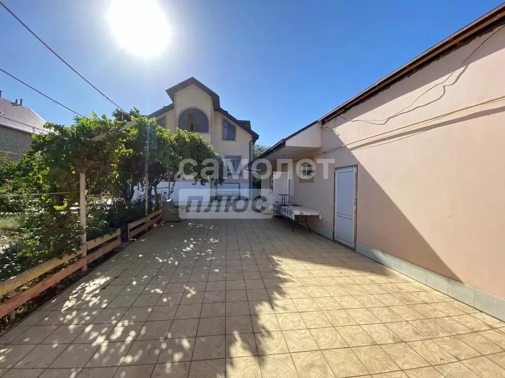 Дом в Дагестан, Дербентский район, с. Хазар Прикаспийская ул., 37 (220 ... - Фото 0