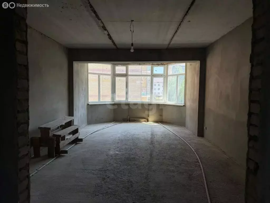 2-комнатная квартира: Магас, проспект Идриса Зязикова, 50 (82 м) - Фото 1