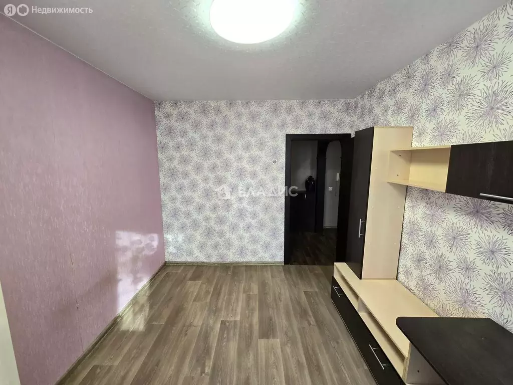 2-комнатная квартира: посёлок Каменники, улица Энергетиков, 3 (47 м) - Фото 2