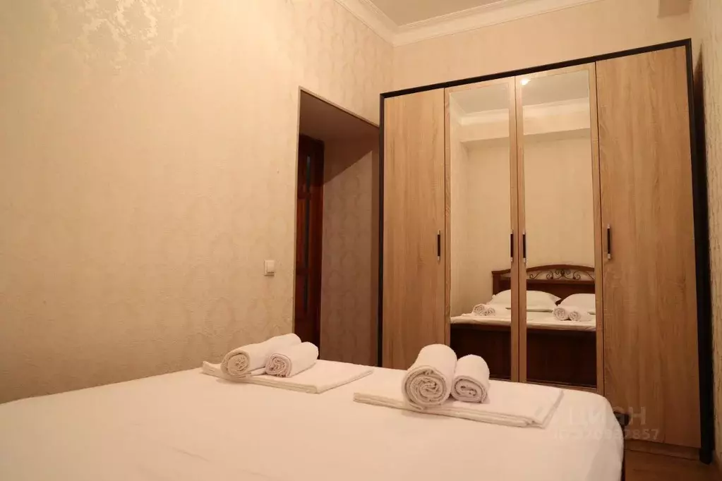 4-к кв. Дагестан, Махачкала ул. Агабабова, 40 (100.0 м) - Фото 1