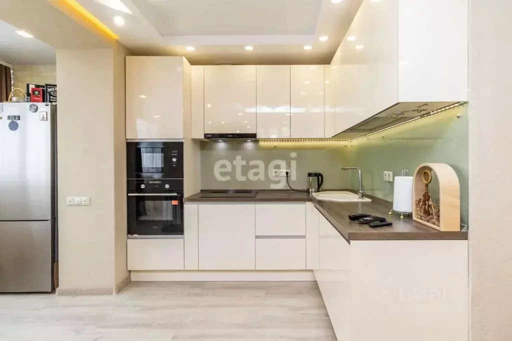 1-к кв. Ханты-Мансийский АО, Сургут Комсомольский просп., 50 (43.5 м) - Фото 2