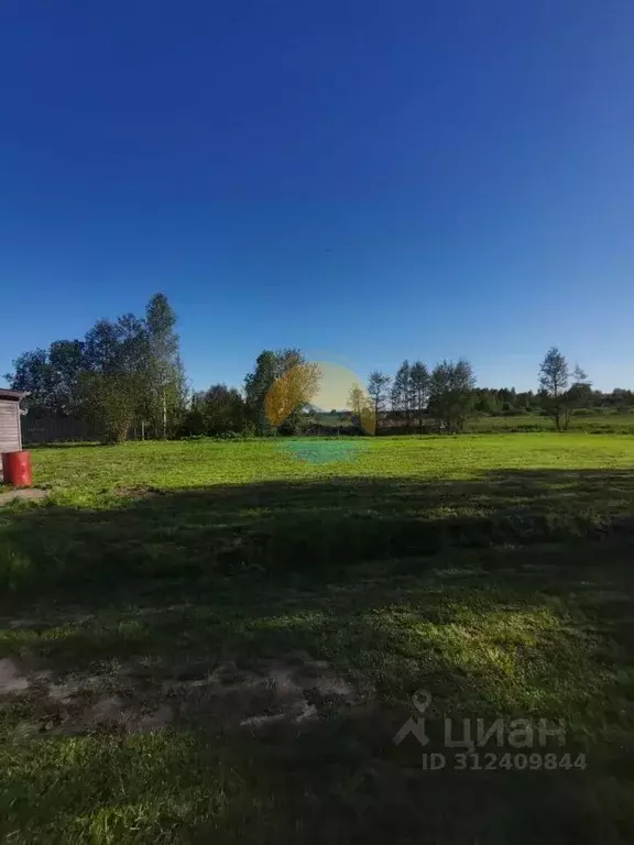 Участок в Тверская область, Конаковский муниципальный округ, д. ... - Фото 1