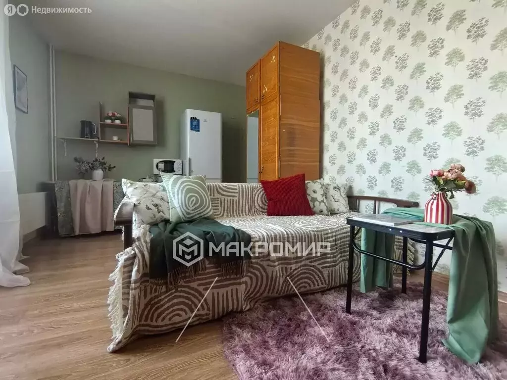 1к в 4-комнатной квартире (17.9 м) - Фото 1