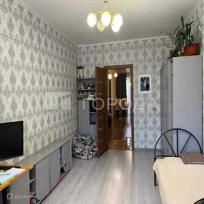 Продаётся 4-к квартира, 96 м - Фото 1