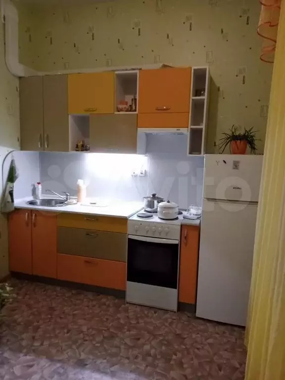 1-к. квартира, 38 м, 2/17 эт. - Фото 0