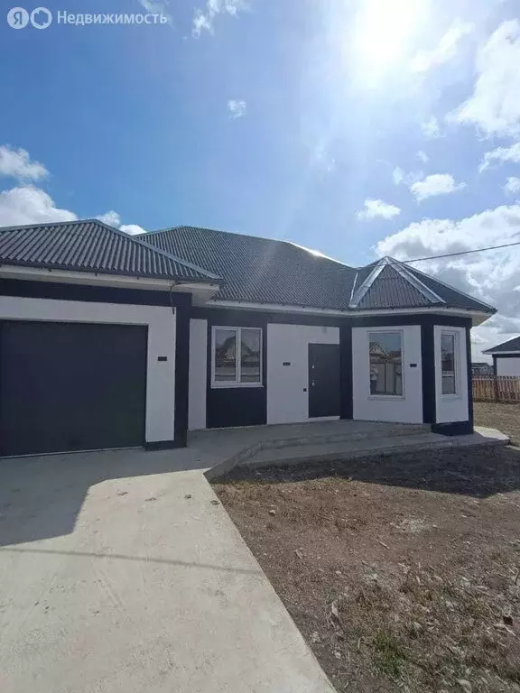 Дом в Грановщина, улица Евгения Матвеева, 57 (160 м) - Фото 1