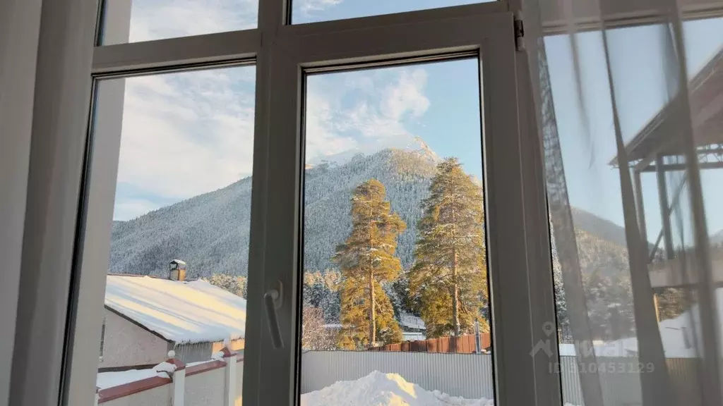 Комната Карачаево-Черкесия, Зеленчукский район, с. Архыз  (24.0 м) - Фото 2