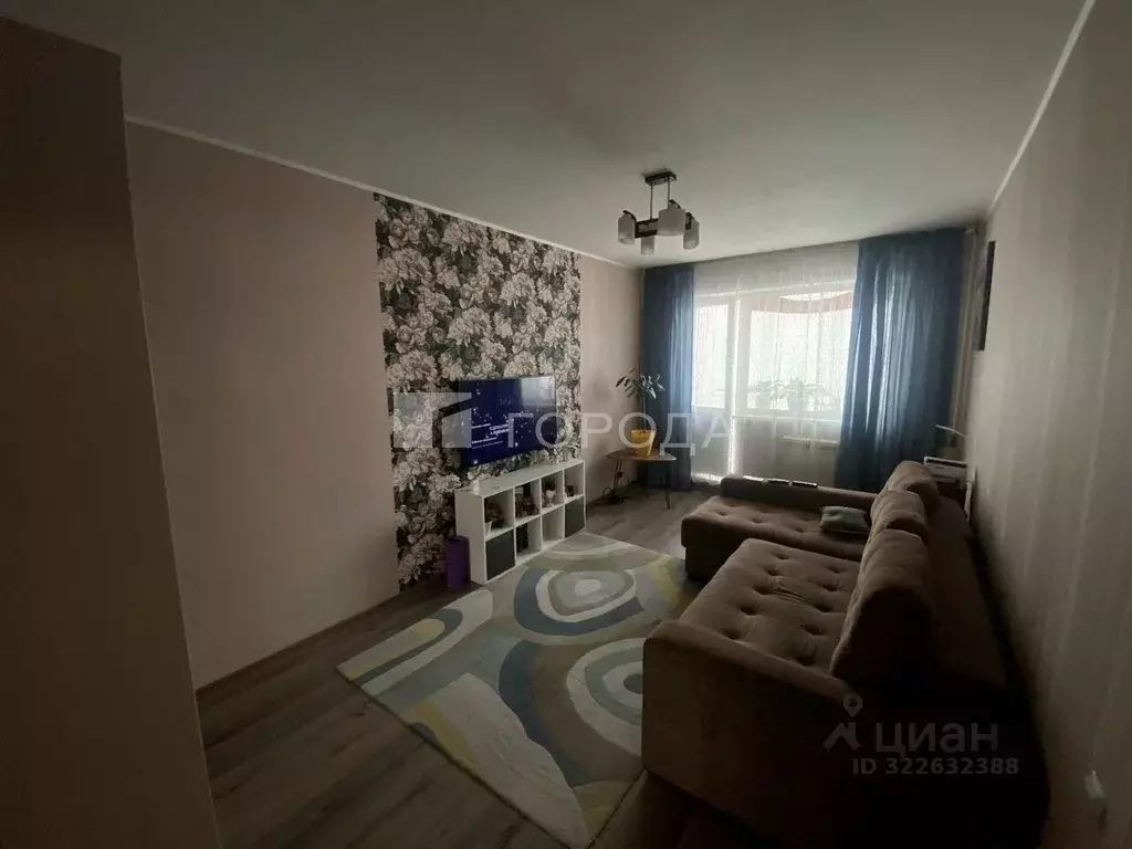 2-к кв. Алтайский край, Барнаул ул. Гущина, 197 (42.8 м) - Фото 1