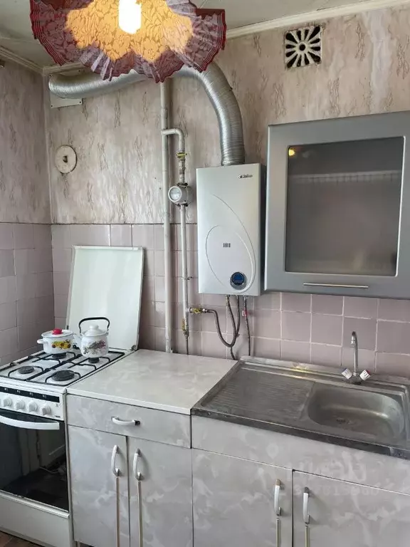 2-к кв. Татарстан, Бугульма ул. Газинура Гафиатуллина, 18 (42.0 м) - Фото 1