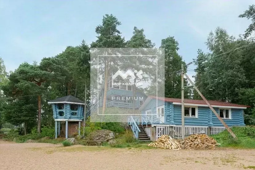 Дом в Ленинградская область, Выборгский район, Советское городское ... - Фото 1