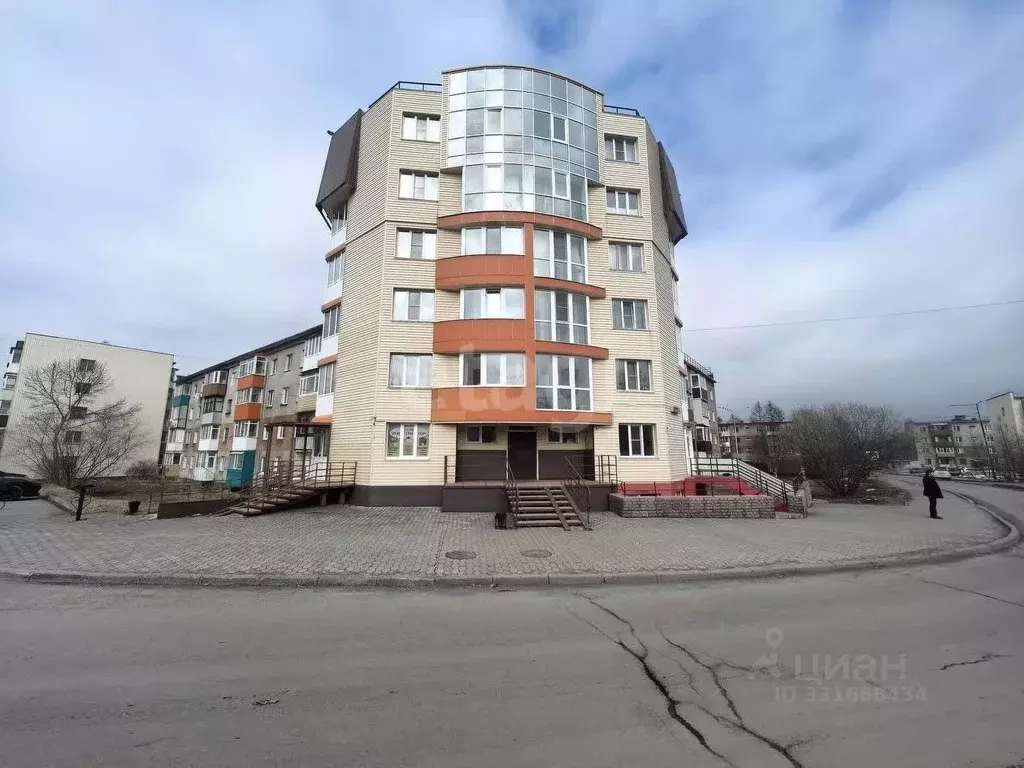 Офис в Камчатский край, Елизово ул. Ленина, 49 (175 м) - Фото 1