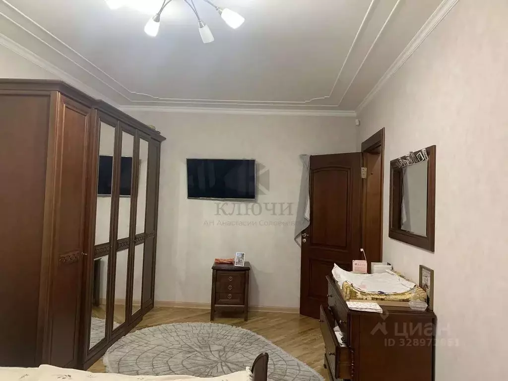 3-к кв. Белгородская область, Шебекино ул. Ленина, 89А (71.8 м) - Фото 1