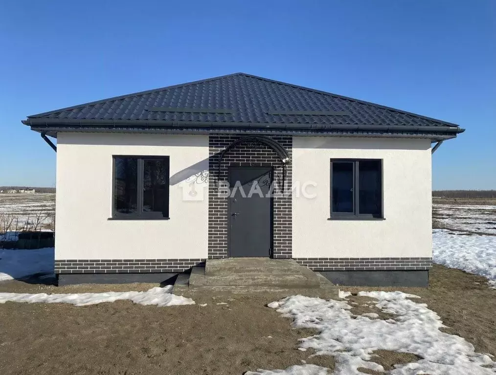 Дом в Калининградская область, Гурьевский муниципальный округ, пос. ... - Фото 1