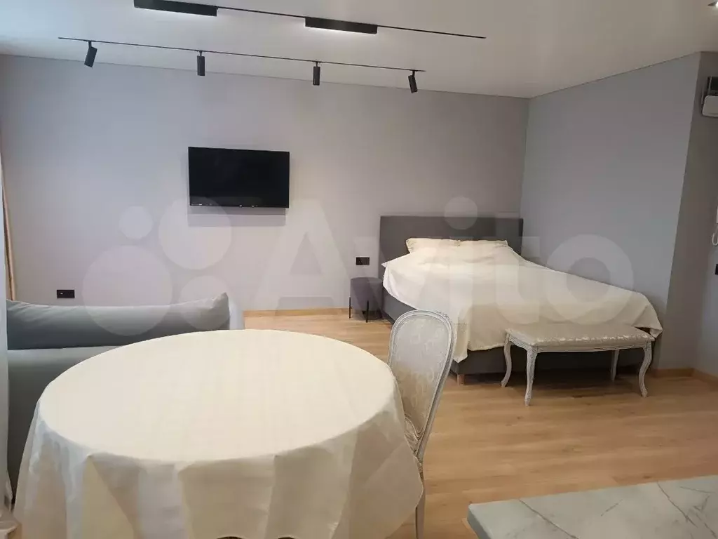 Квартира-студия, 42 м, 18/19 эт. - Фото 1