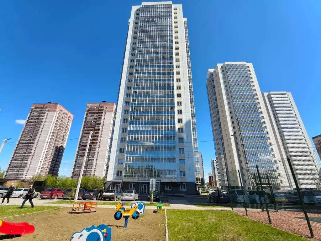 3-к кв. Красноярский край, Красноярск Судостроительная ул., 27Г (85.9 ... - Фото 0