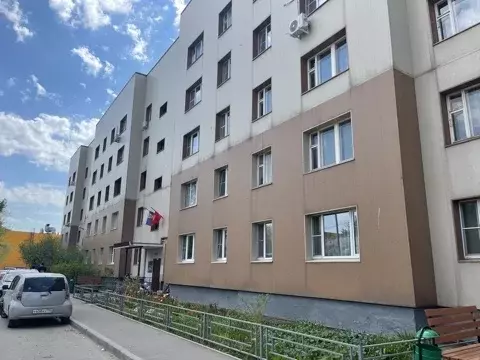 Продается 3-комнатная квартира - Фото 1