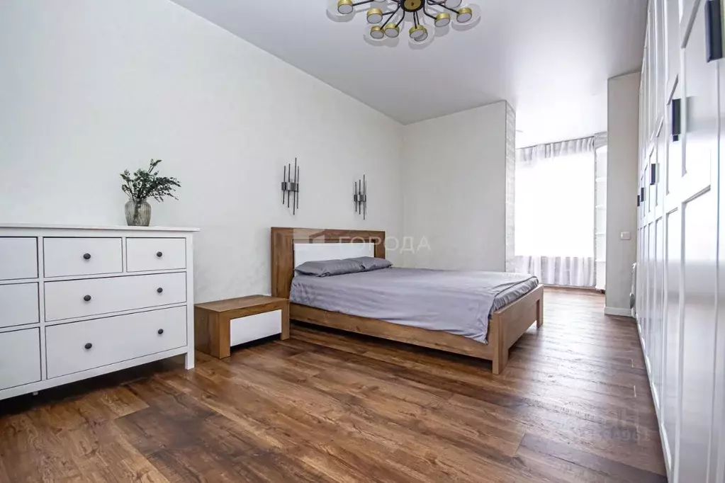 3-к кв. Новосибирская область, Новосибирск ул. Тимирязева, 73/1 (113.0 ... - Фото 0