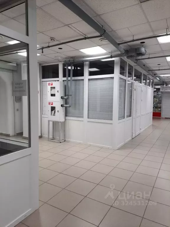 Помещение свободного назначения в Пермский край, Пермь Комсомольский ... - Фото 2