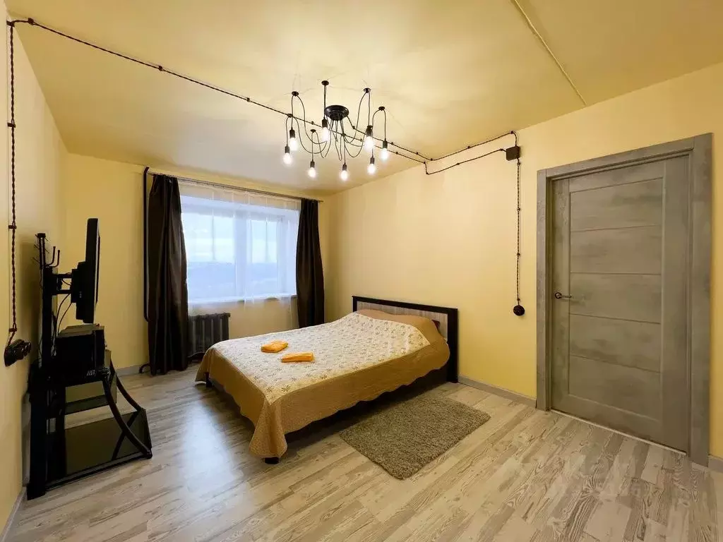 3-к кв. Калужская область, Калуга ул. Гагарина, 8 (80.0 м) - Фото 2