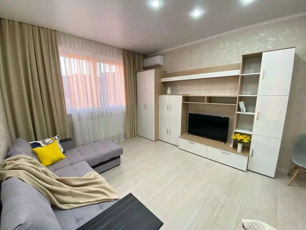 1-к кв. Краснодарский край, Краснодар Стахановская ул., 1/5к3 (39.0 м) - Фото 0
