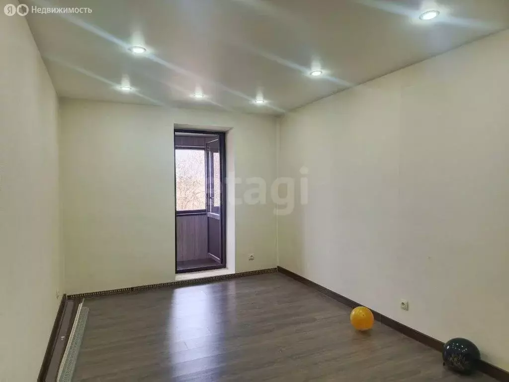 2-комнатная квартира: Золотое Поле, улица Ленина, 63 (46.8 м) - Фото 2