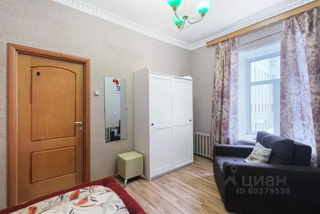 4-к кв. Санкт-Петербург ул. Рубинштейна, 27 (66.0 м) - Фото 1