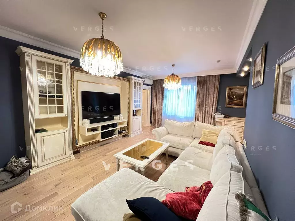 Продаётся 4-к квартира, 160 м - Фото 0