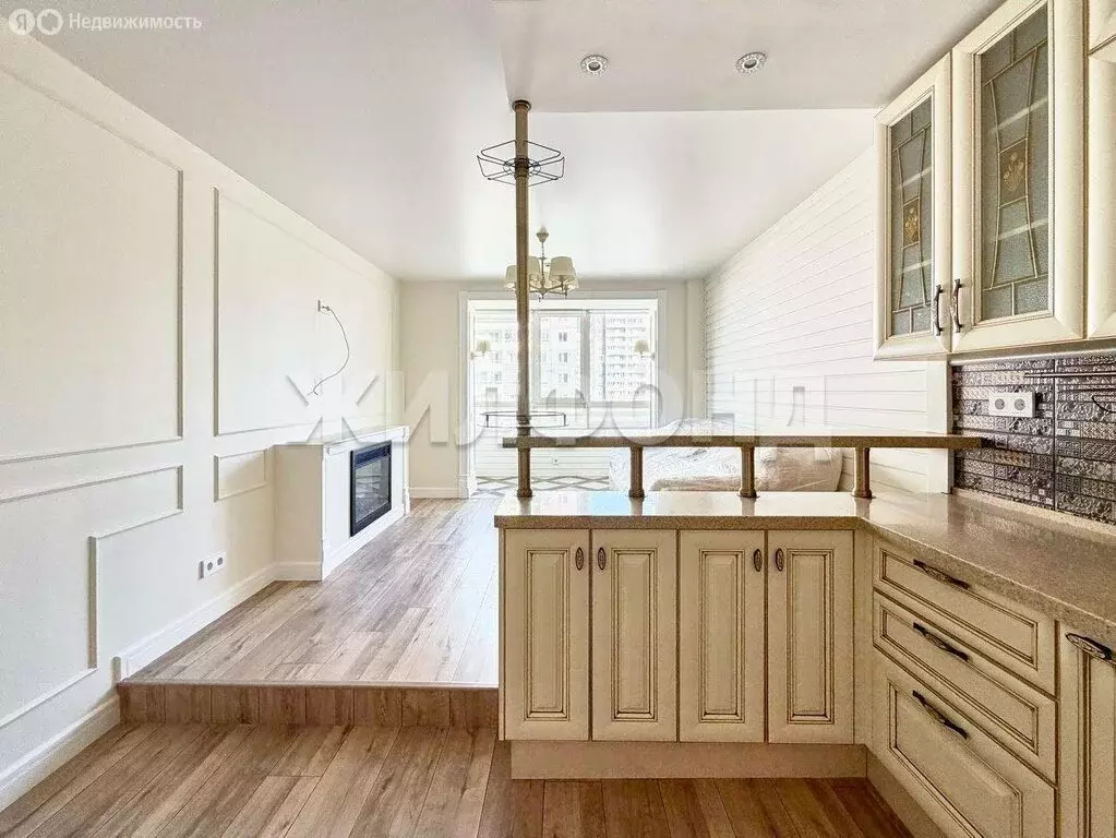 3-комнатная квартира: Томск, улица Архитектора Василия Болдырева, 9 ... - Фото 1