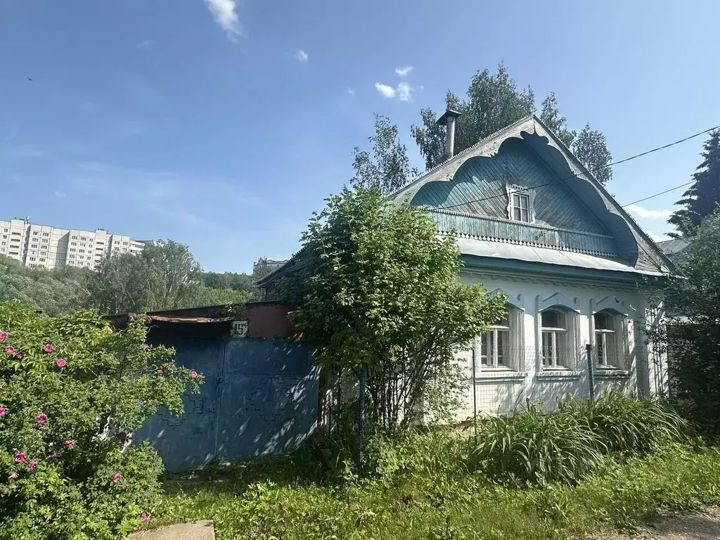 Участок в Чувашия, Чебоксары ул. Набережная реки Сугутки (9.0 сот.) - Фото 0