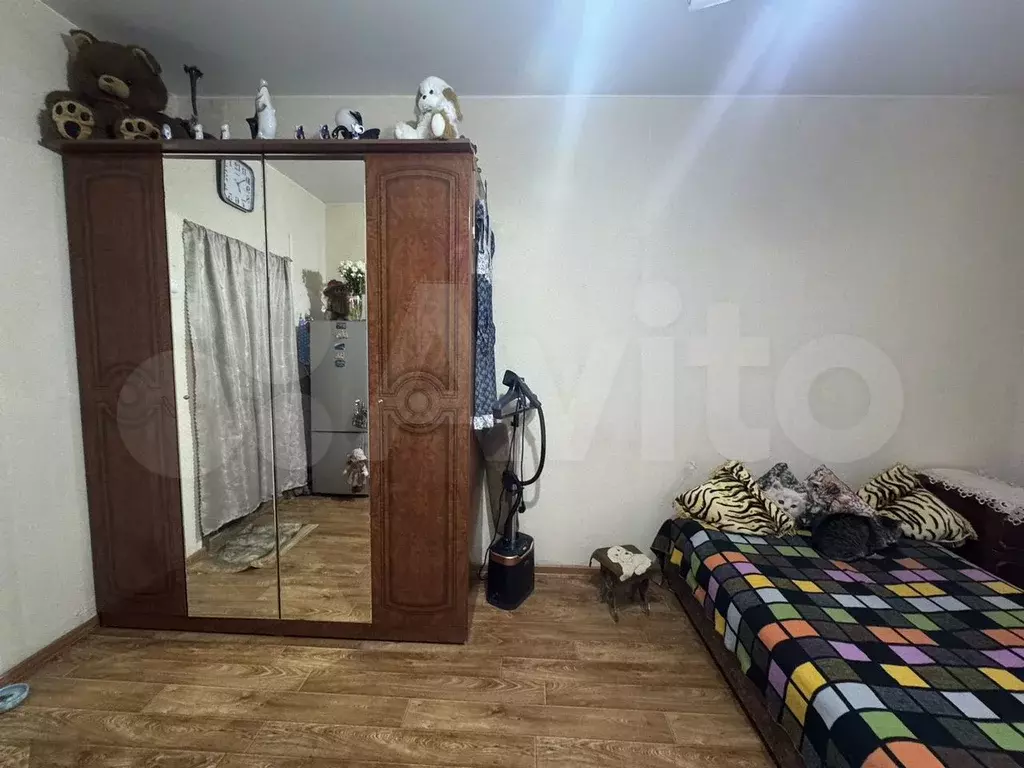 Комната 15,1 м в 3-к., 3/3 эт. - Фото 1