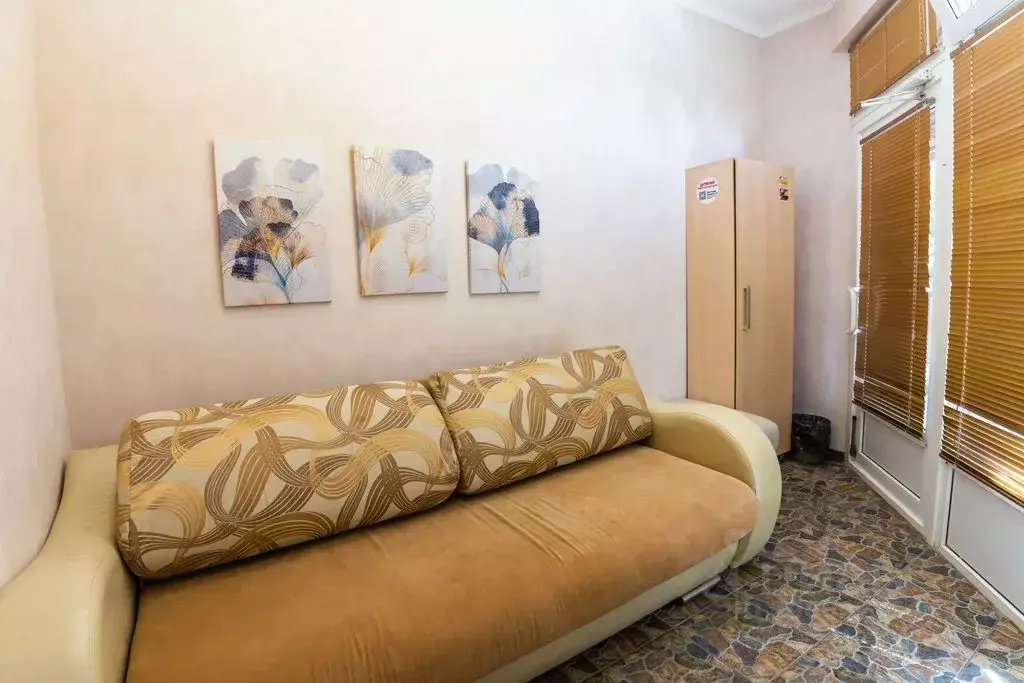 Комната Курская область, Курск ул. Челюскинцев, 9 - Фото 1