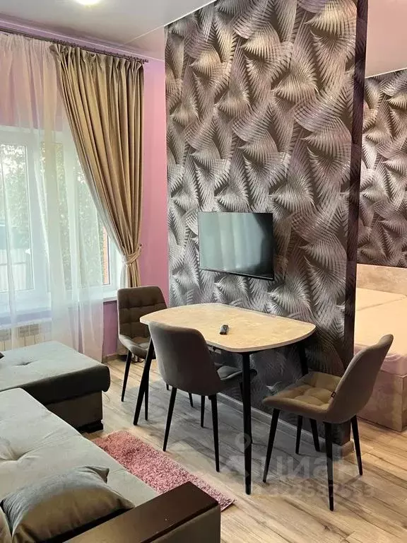 Комната Псковская область, Псков Крестовское ш., 8 - Фото 1