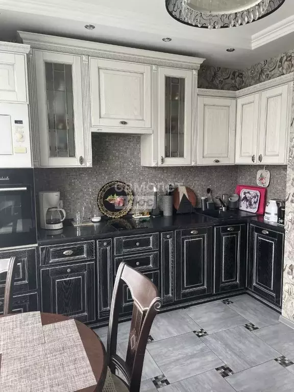 Продаётся 2-к квартира, 55.8 м - Фото 0