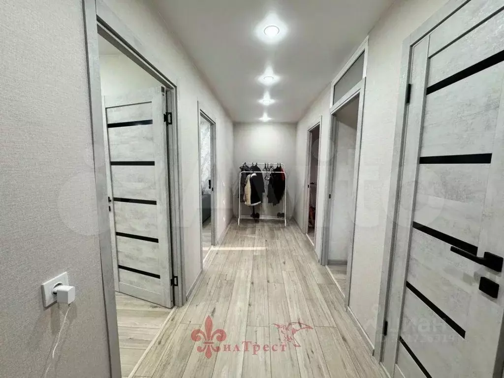 3-к кв. Белгородская область, Белгородский район, Поселок Октябрьский ... - Фото 1